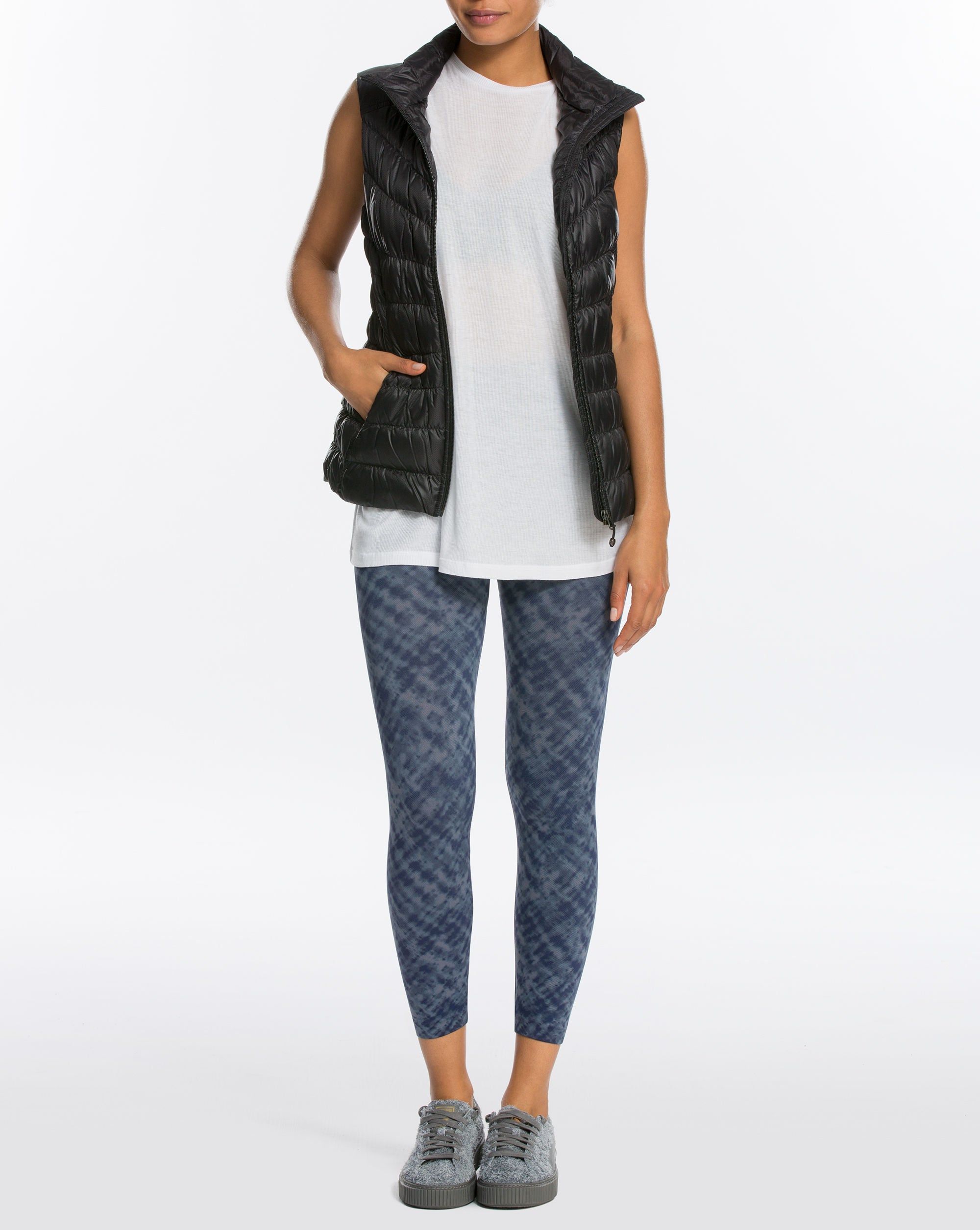 Look at Me Now Seamless Cropped Leggings sold by SPANX product image thumbnail 27