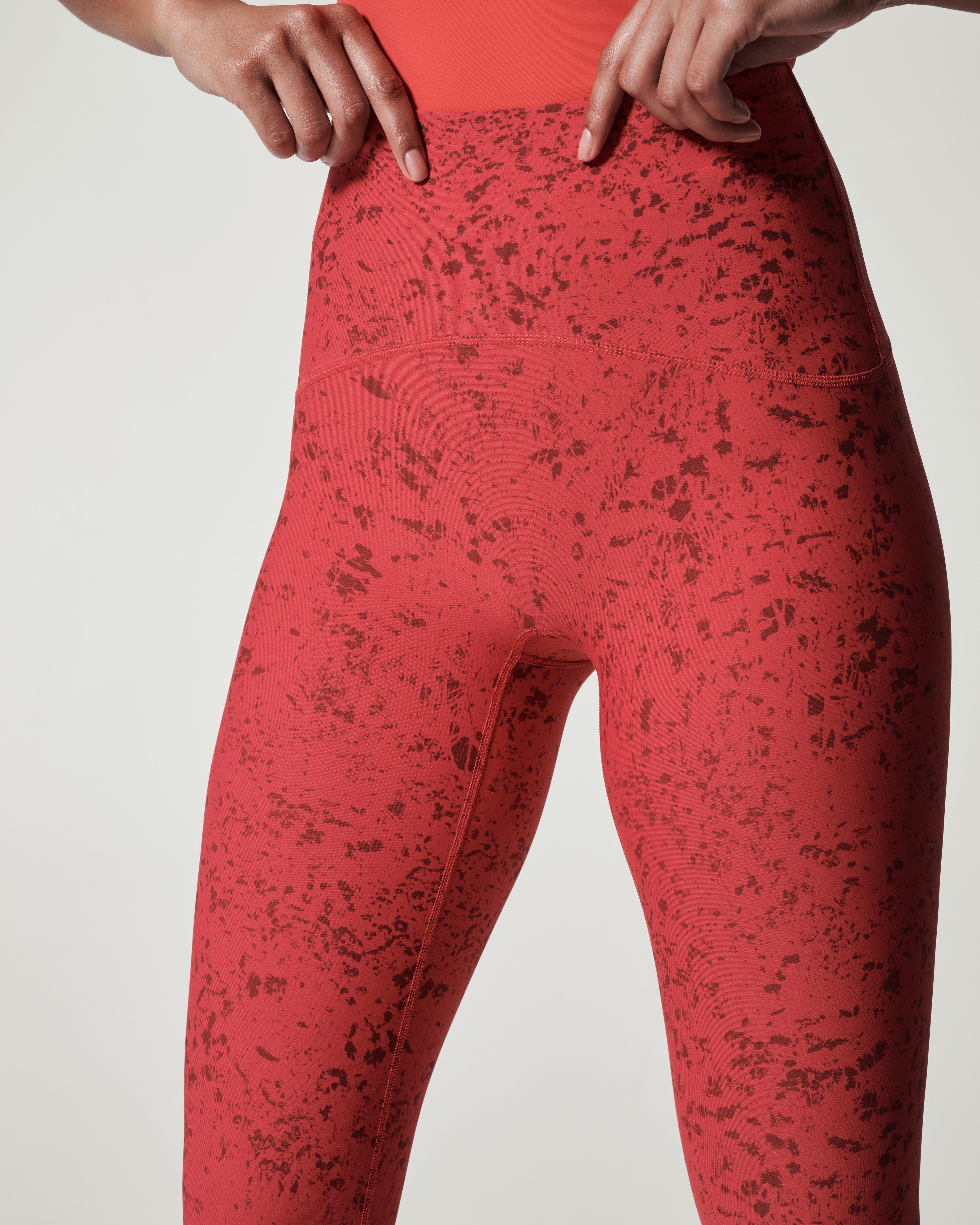 Booty Boost® Active Crushed 7/8 Leggings sold by SPANX product image thumbnail 3