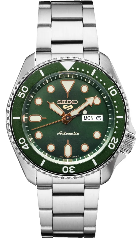 Seiko 5 Sports Geen Dial made by Seiko