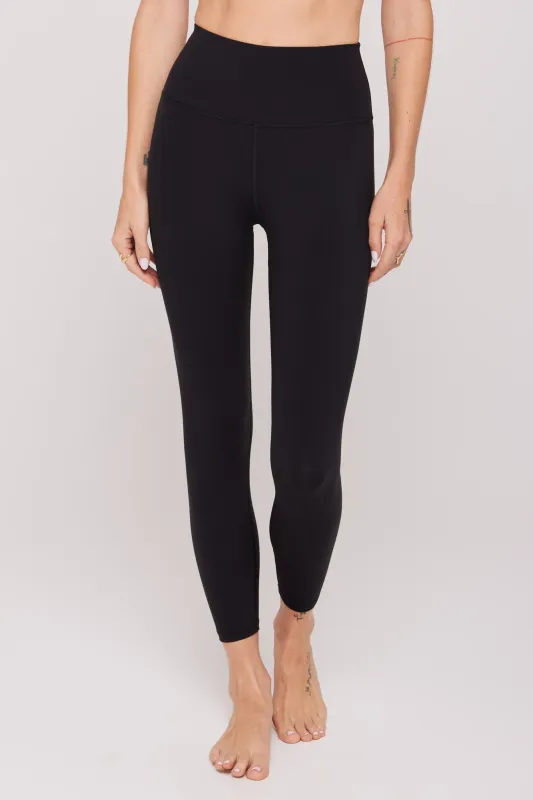 Ada Dream Tech 7/8 Legging made by Spiritual Gangster