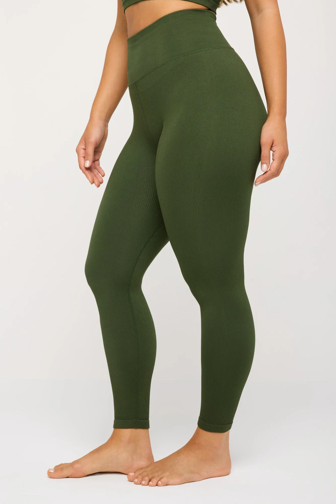 Love Sculpt 7/8 Legging sold by Spiritual Gangster product image thumbnail 3