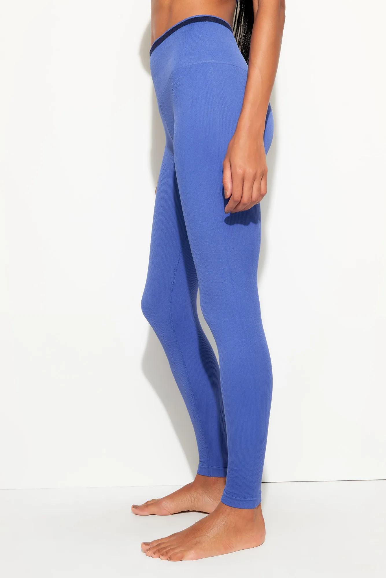 Love Seamless 7/8 Legging sold by Spiritual Gangster product image thumbnail 4