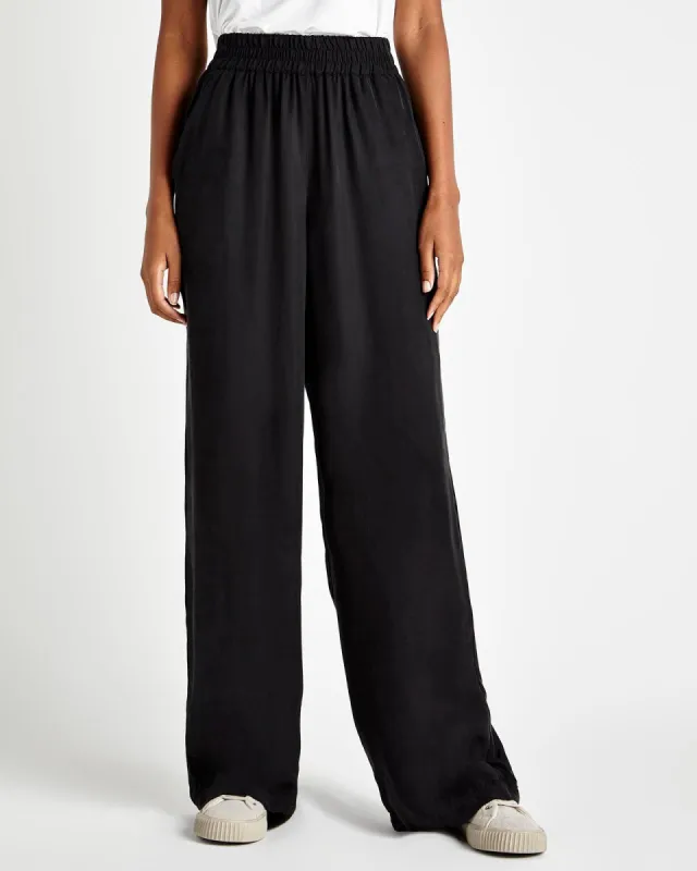 Lexa Trouser sold by Splendid