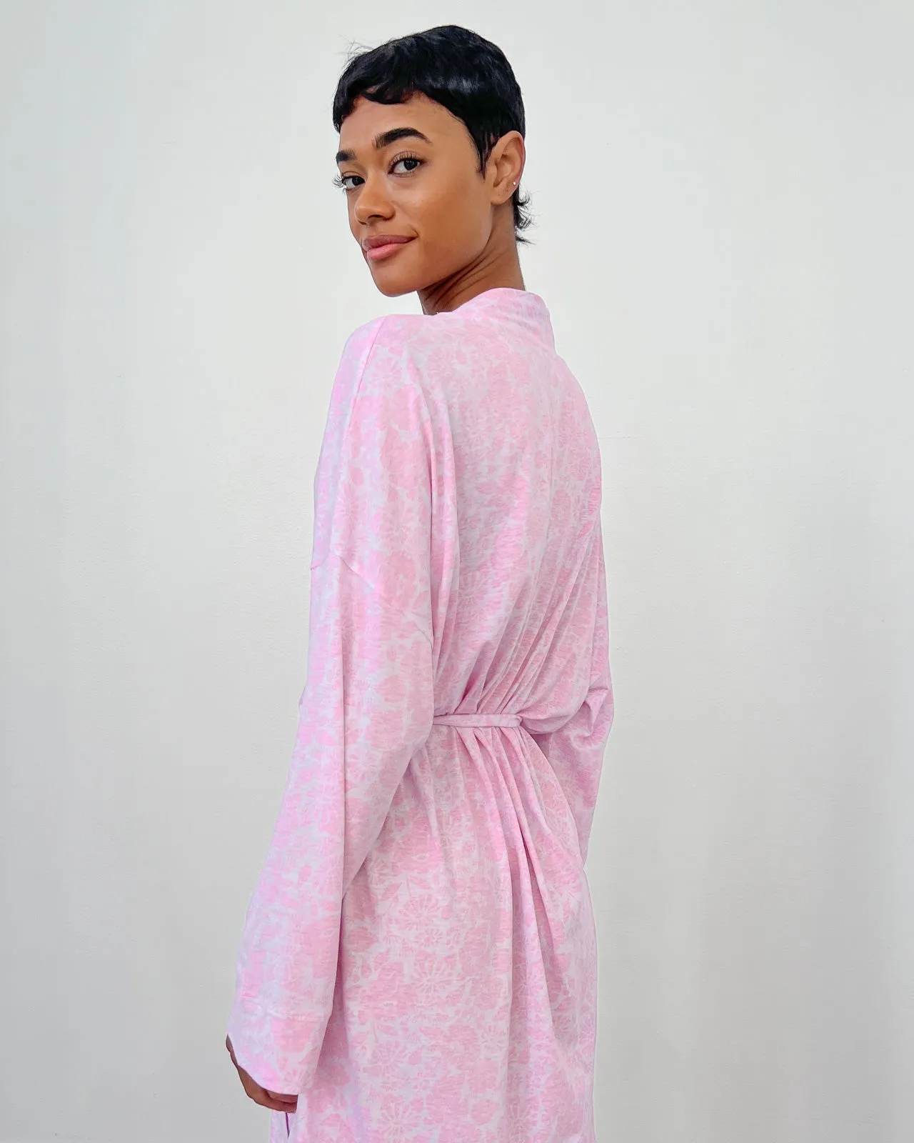 Faded Floral Aurora Robe sold by Splendid product image thumbnail 4
