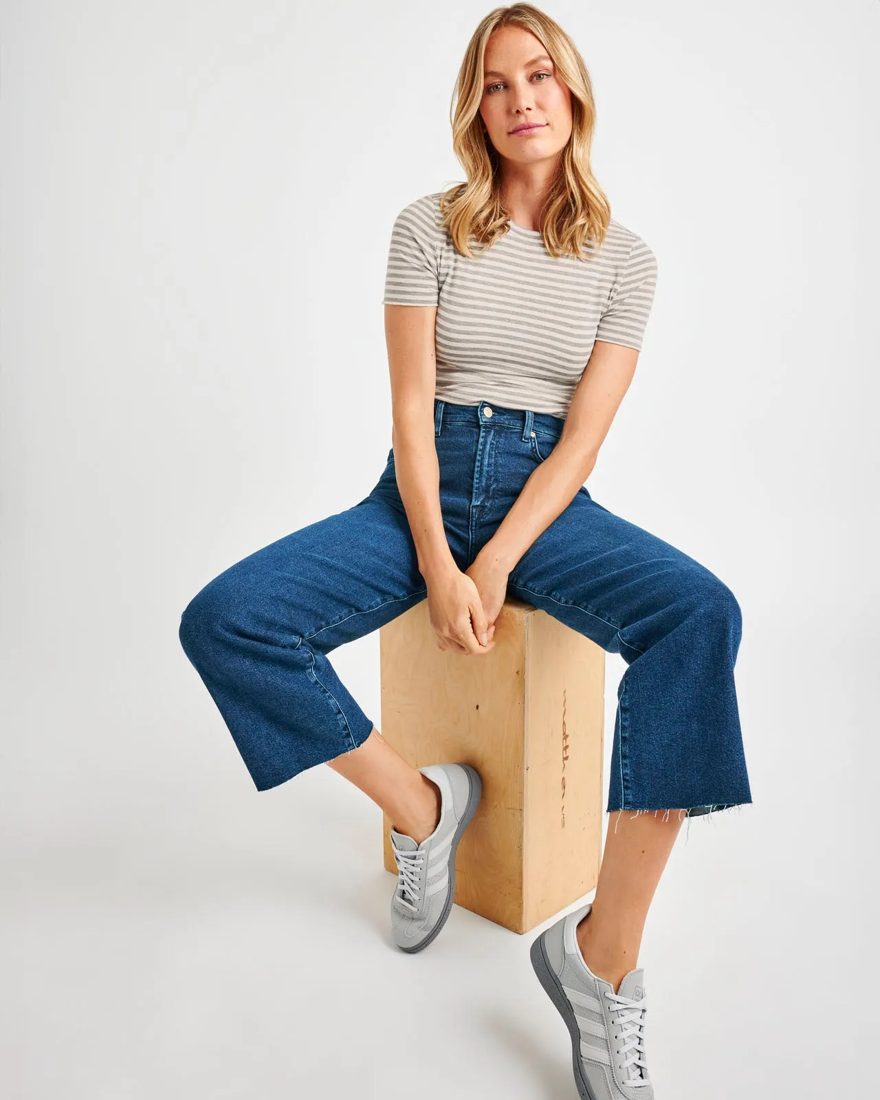 Cropped Wide Leg Raw Hem Jean sold by Splendid product image thumbnail 2