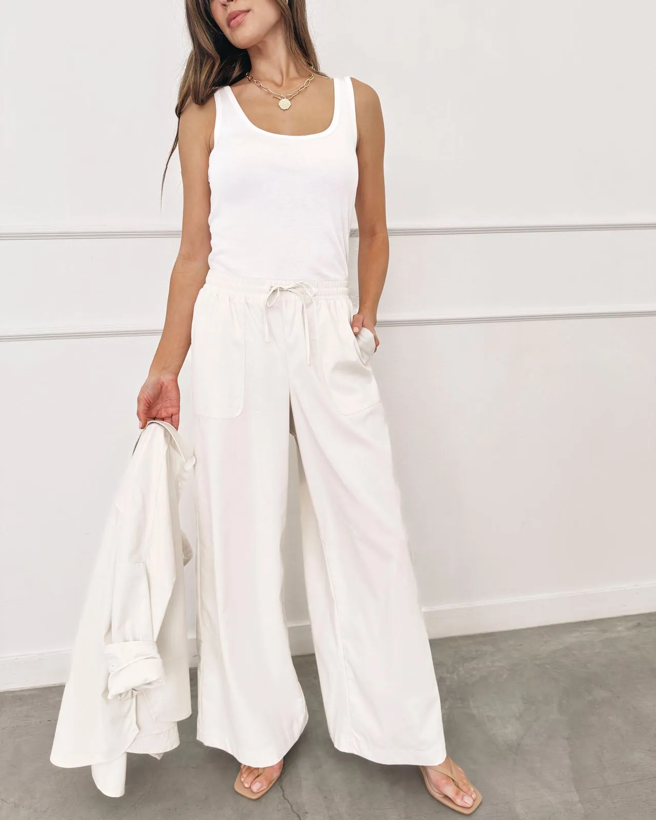 Splendid x @Cellajaneblog Poplin Pant sold by Splendid product image thumbnail 5