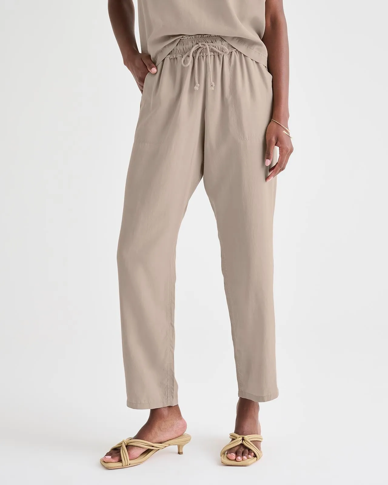 Noah Pant sold by Splendid