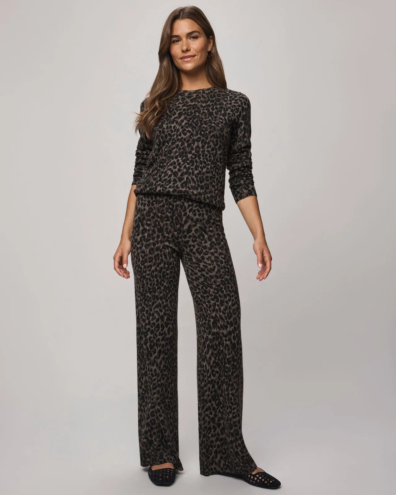 Leopard Lounge Sweater Pant sold by Splendid product image thumbnail 3