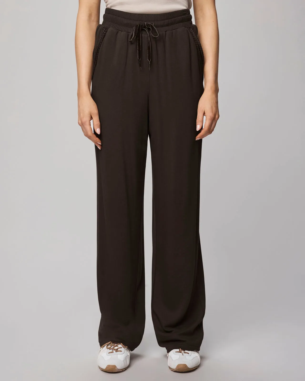 Supersoft Trim Pant Using LENZING™ECOVERO™ Fibers sold by Splendid product image thumbnail 4