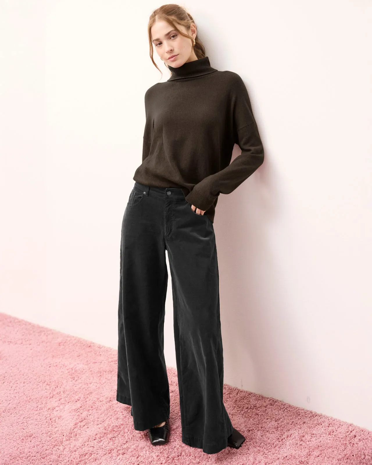 Monroe Corduroy Pant sold by Splendid product image thumbnail 2