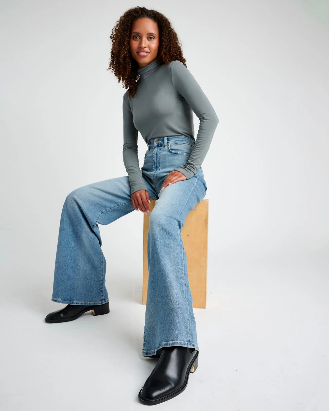 High-Rise Wide Leg Jean sold by Splendid product image thumbnail 2