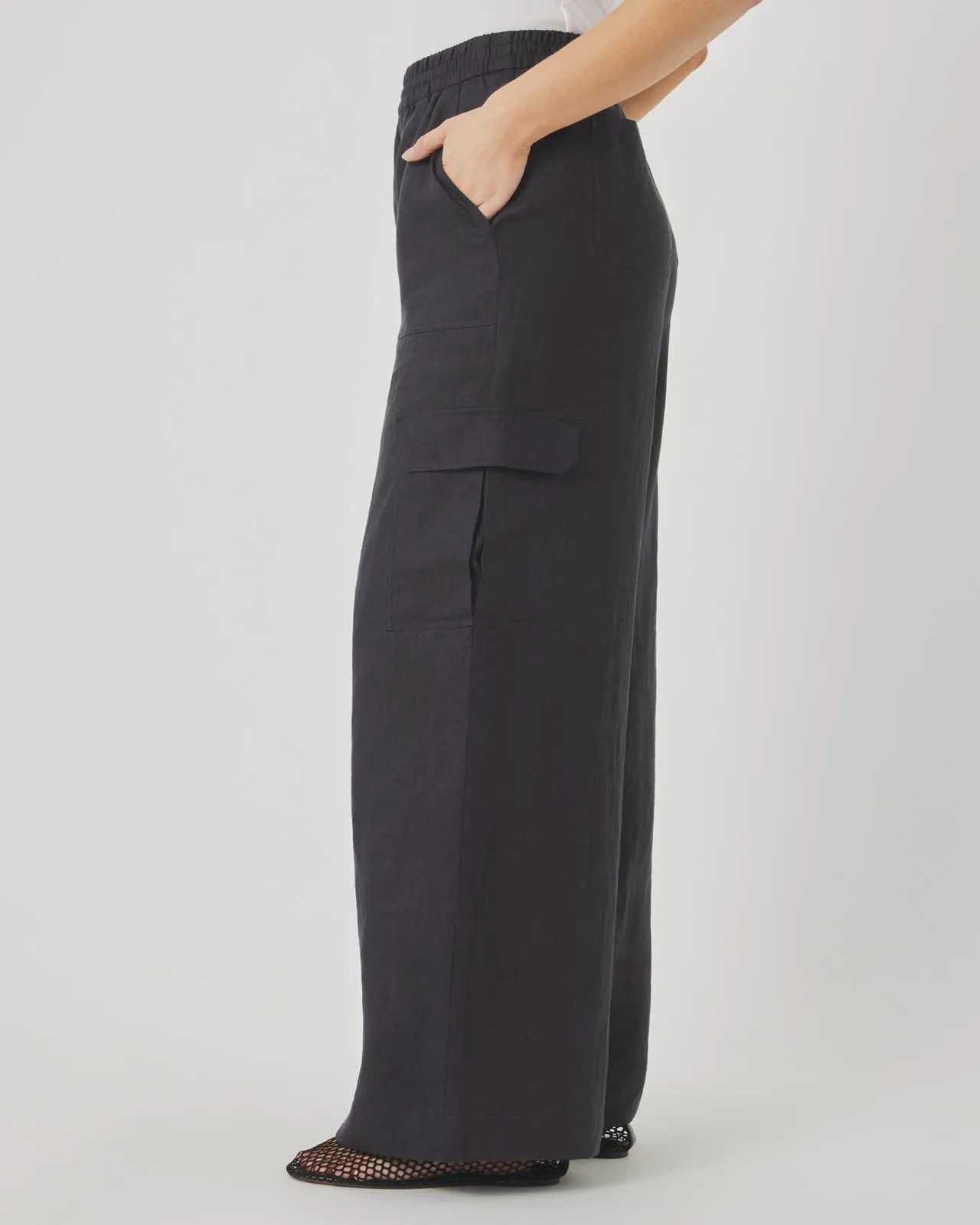Stella Linen Cargo Pant sold by Splendid product image thumbnail 5