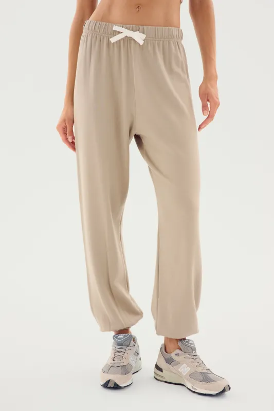 Andie Oversized Fleece Sweatpant - Latte sold by Splits59