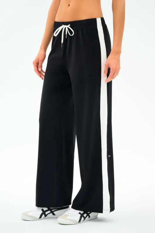 Willow Airweight Wide Leg - Black/White sold by Splits59