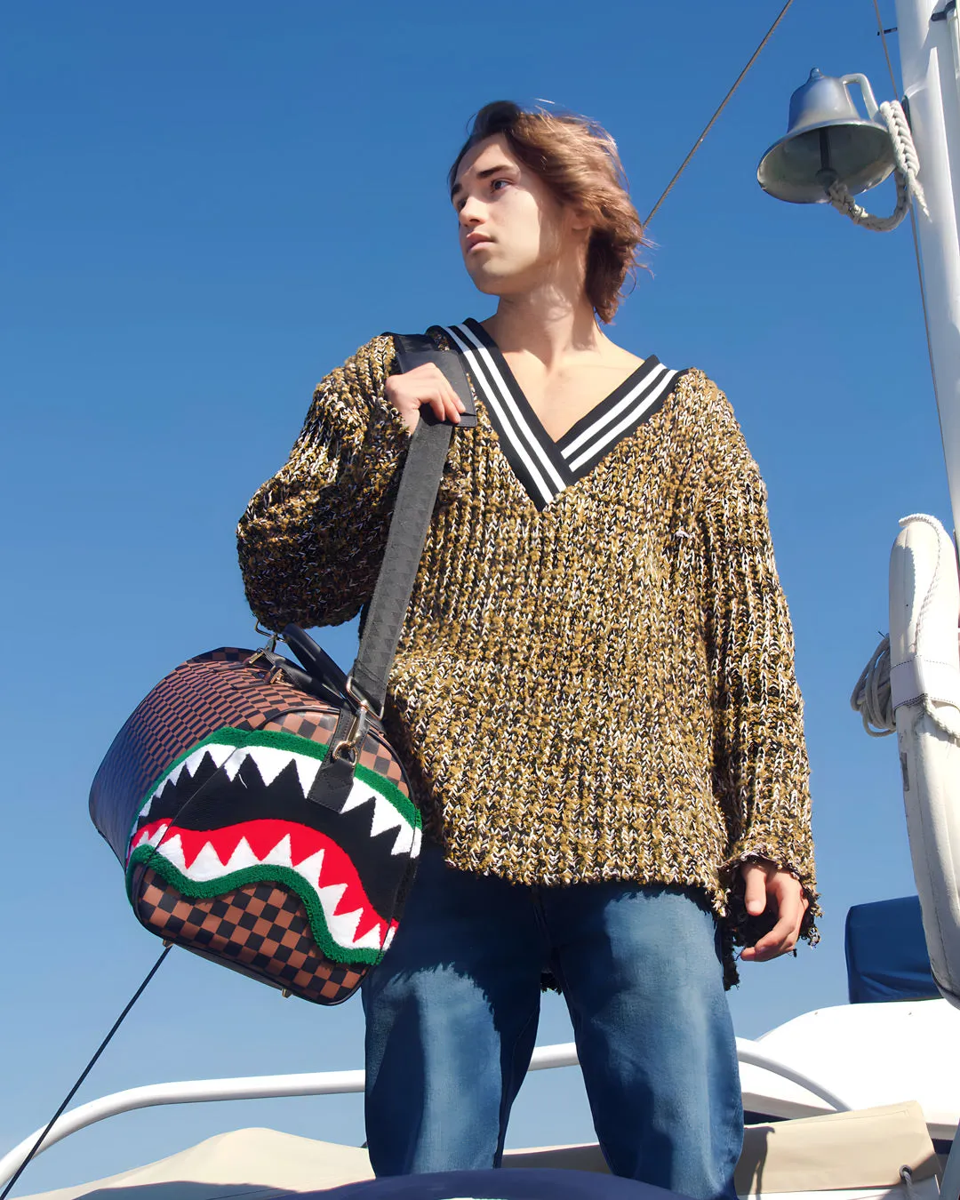 ROMEO AIR ITALIA SHARK DUFFLE sold by Sprayground product image thumbnail 2