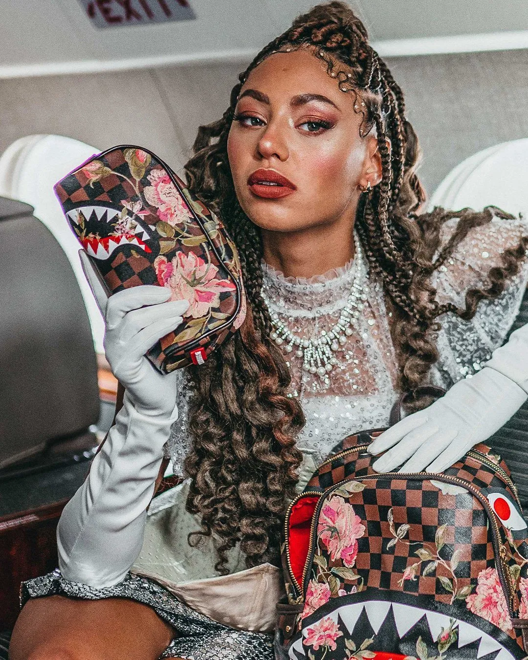 SHARKFLOWER POUCH sold by Sprayground product image thumbnail 2