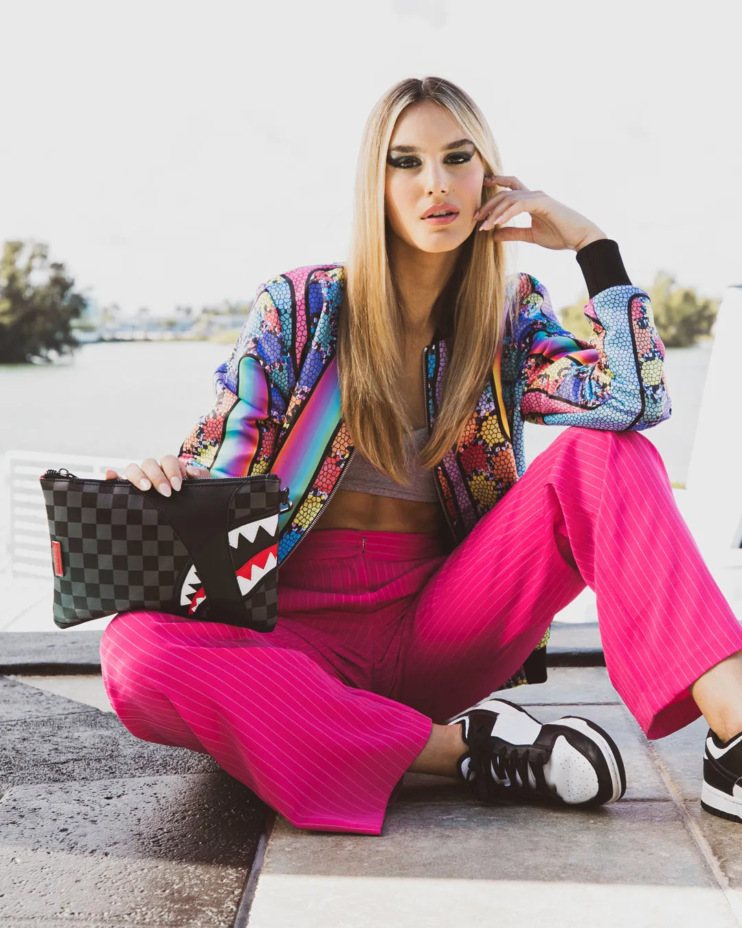 HENNY AIIR TO THE THRONE CROSSOVER CLUTCH sold by Sprayground product image thumbnail 2