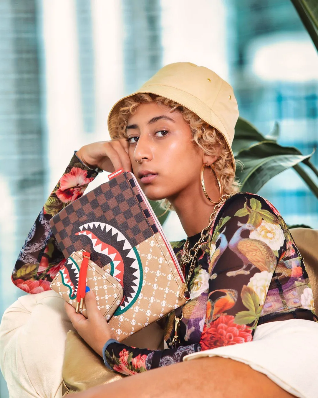 PARIS VS FLORENCE CROSSOVER CLUTCH sold by Sprayground product image thumbnail 5