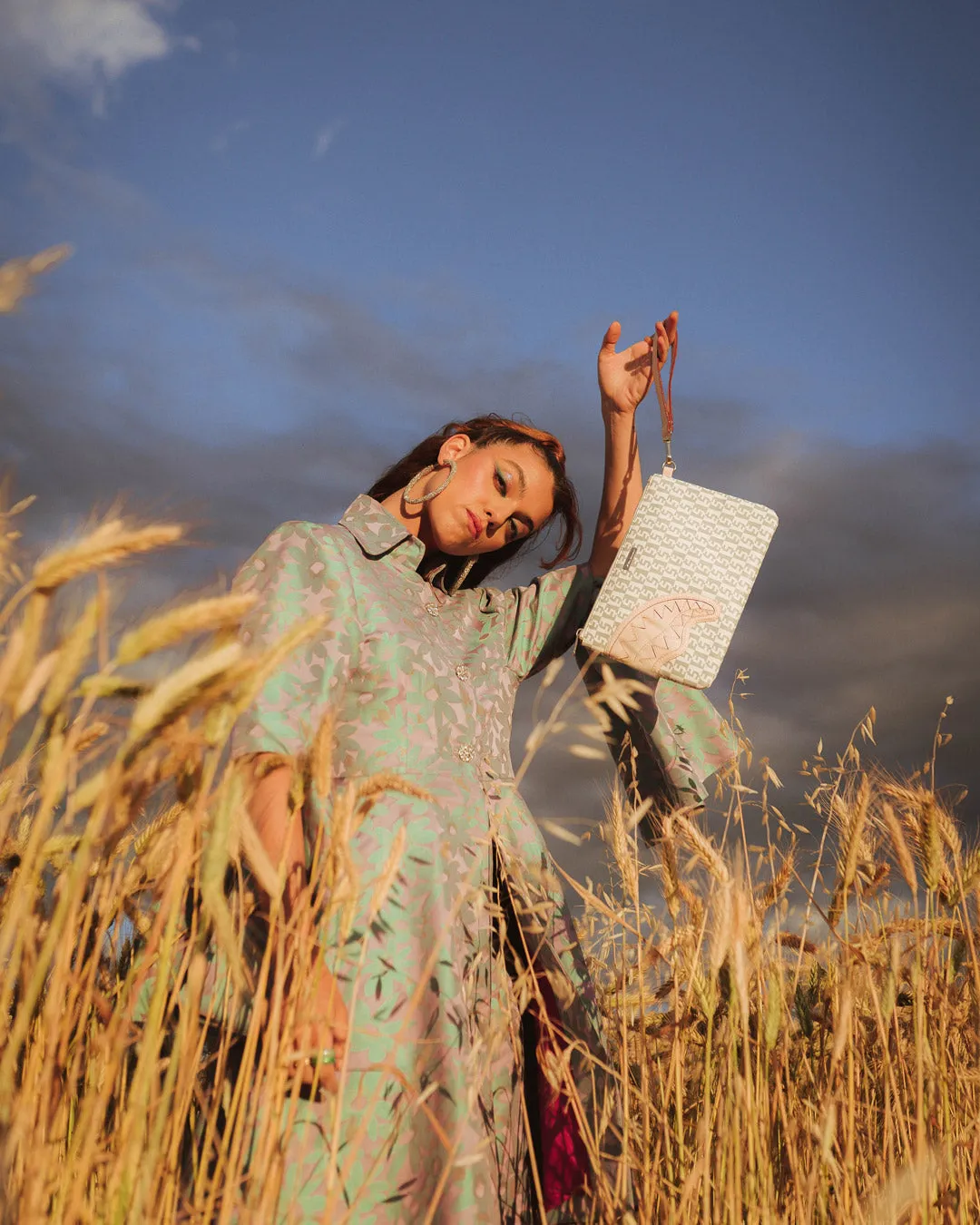 CRÈME DE LA CRÈME CROSSOVER CLUTCH sold by Sprayground product image thumbnail 2