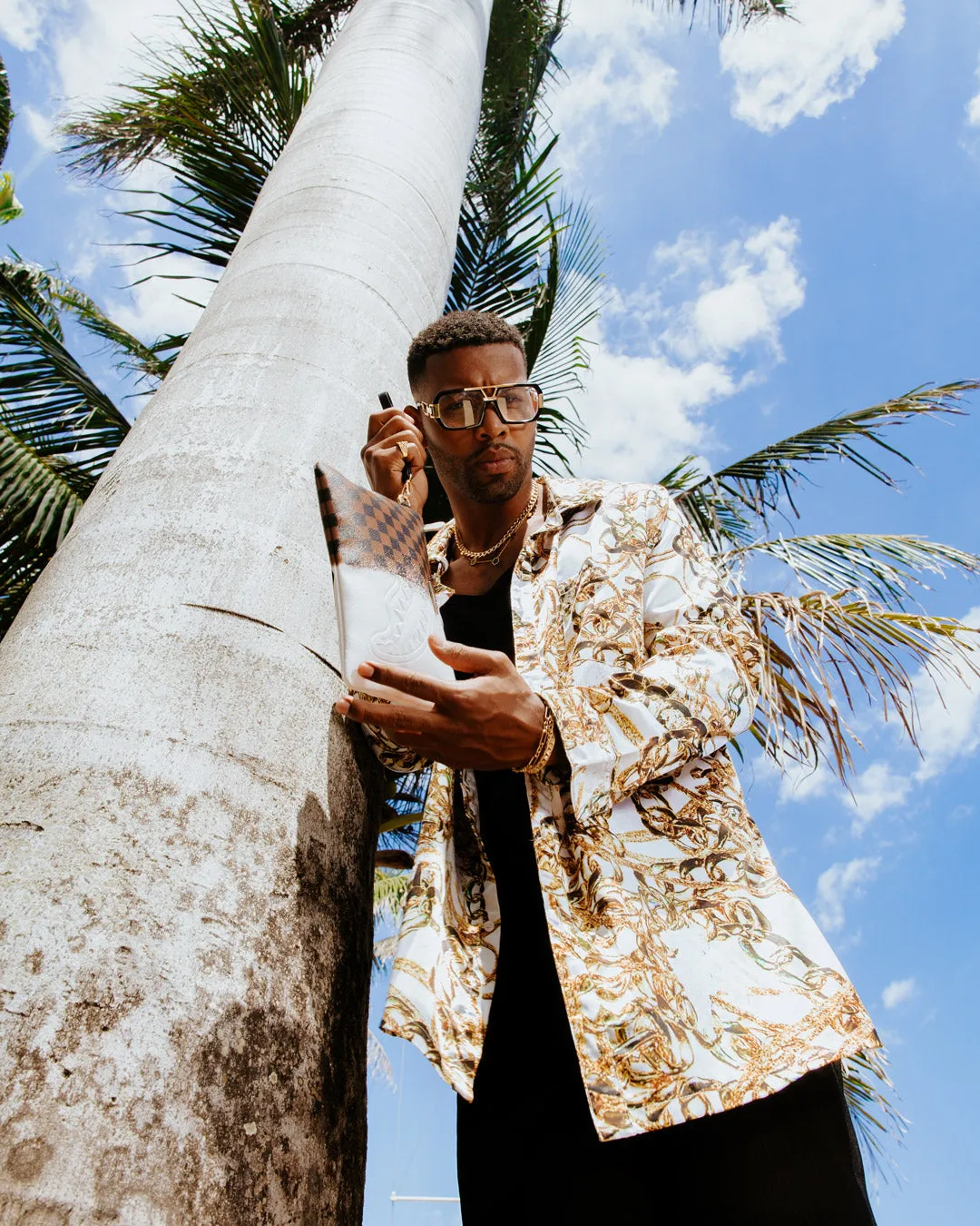 SPRAYSHARKS WORLDWIDE CROSSOVER CLUTCH W/ SHOULDER STRAP sold by Sprayground product image thumbnail 2