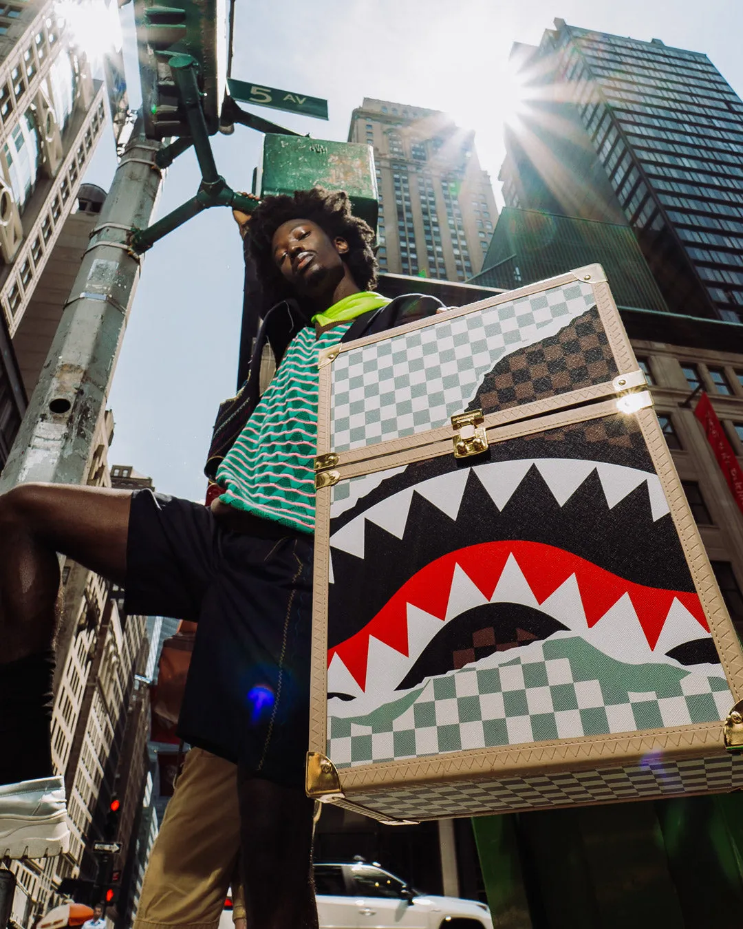 UNSTOPPABLE ENDEAVORS II CHATURANGA SHARK 1900 BACKPACK sold by Sprayground product image thumbnail 2