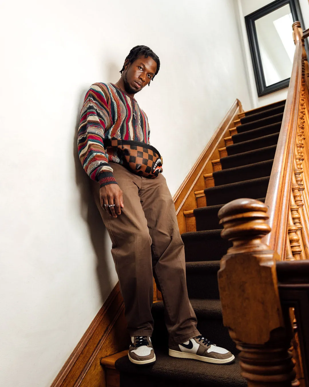 SHARKS IN PARIS VANQUISH SAVVY CROSSBODY sold by Sprayground product image thumbnail 4