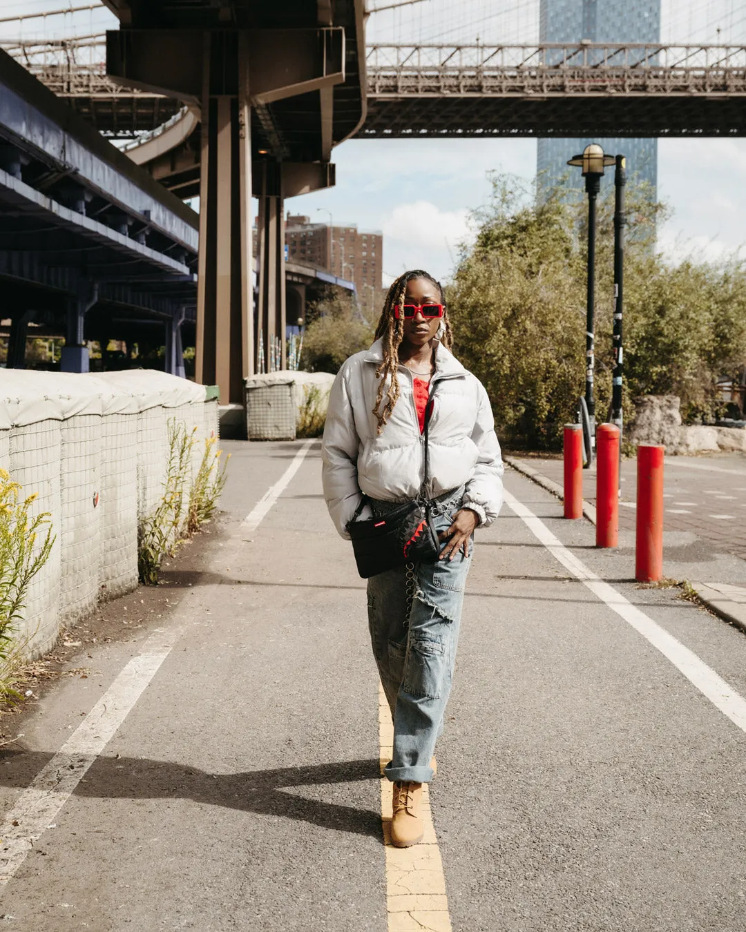 SNOWWSTORM PUFFER CROSSOVER CLUTCH sold by Sprayground product image thumbnail 4