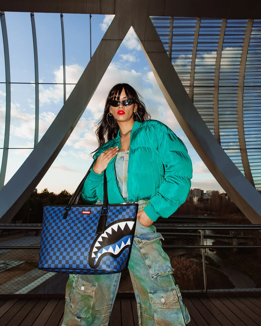 MIDNIGHT MAGIC SHARKS IN PARIS TOTE sold by Sprayground product image thumbnail 2