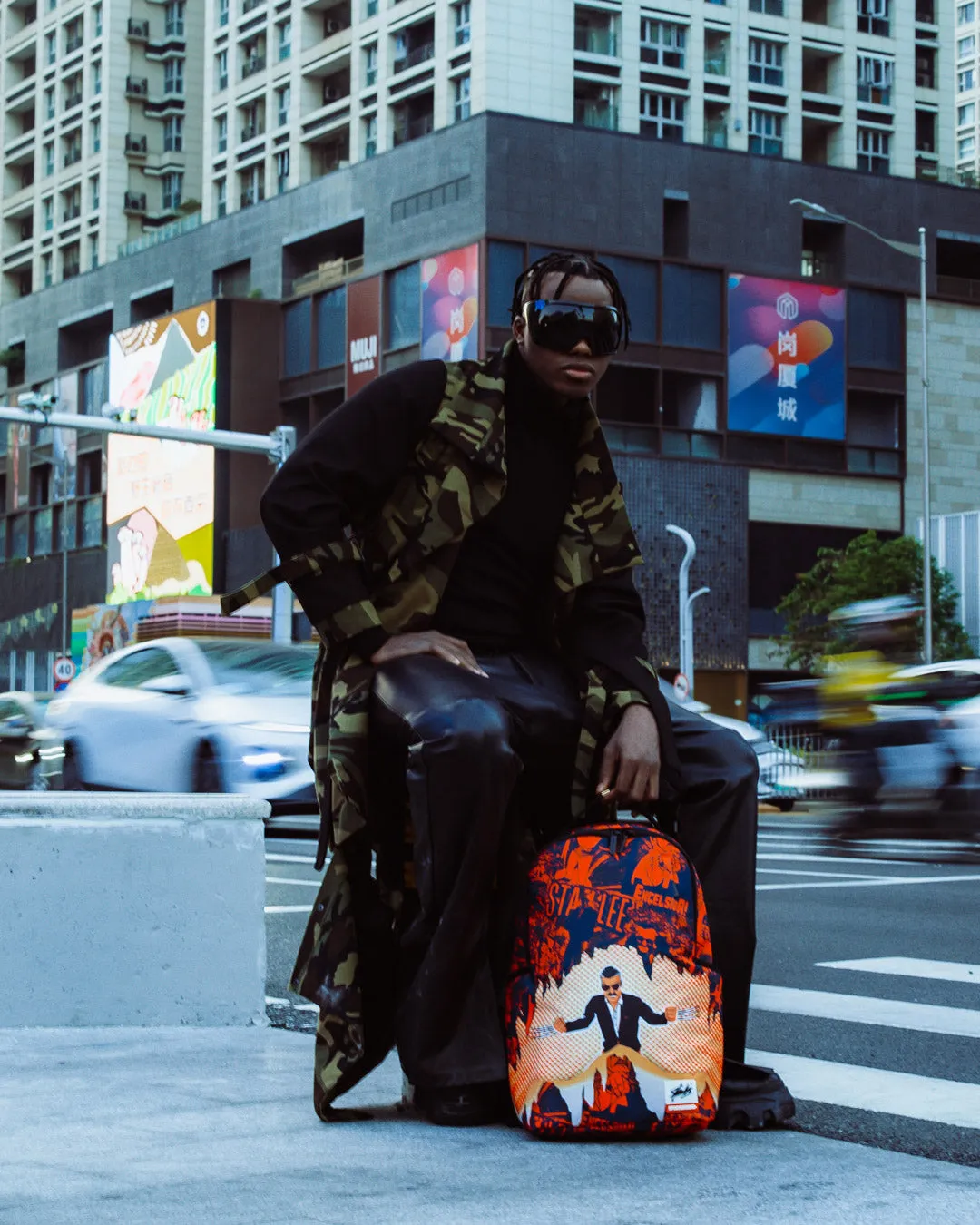 STAN LEE COLLAB BACKPACK - IF YOU CAN'T FIND A HERO, BE ONE sold by Sprayground product image thumbnail 4