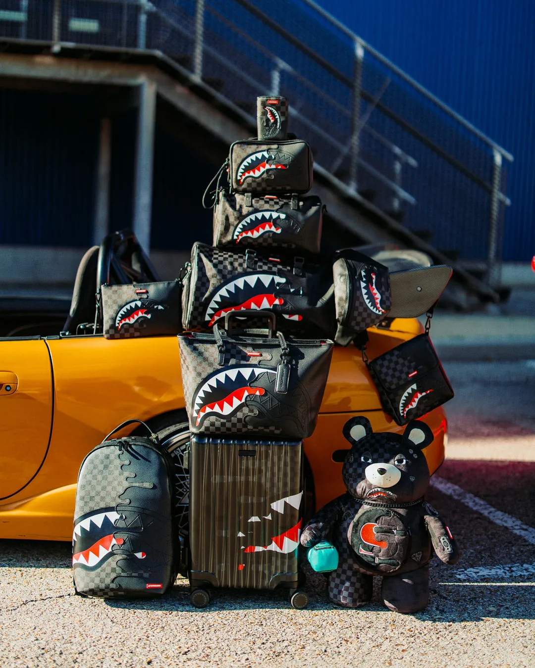 SPEED SHARK SIDE SWIPE TOILETRY BAG sold by Sprayground product image thumbnail 2