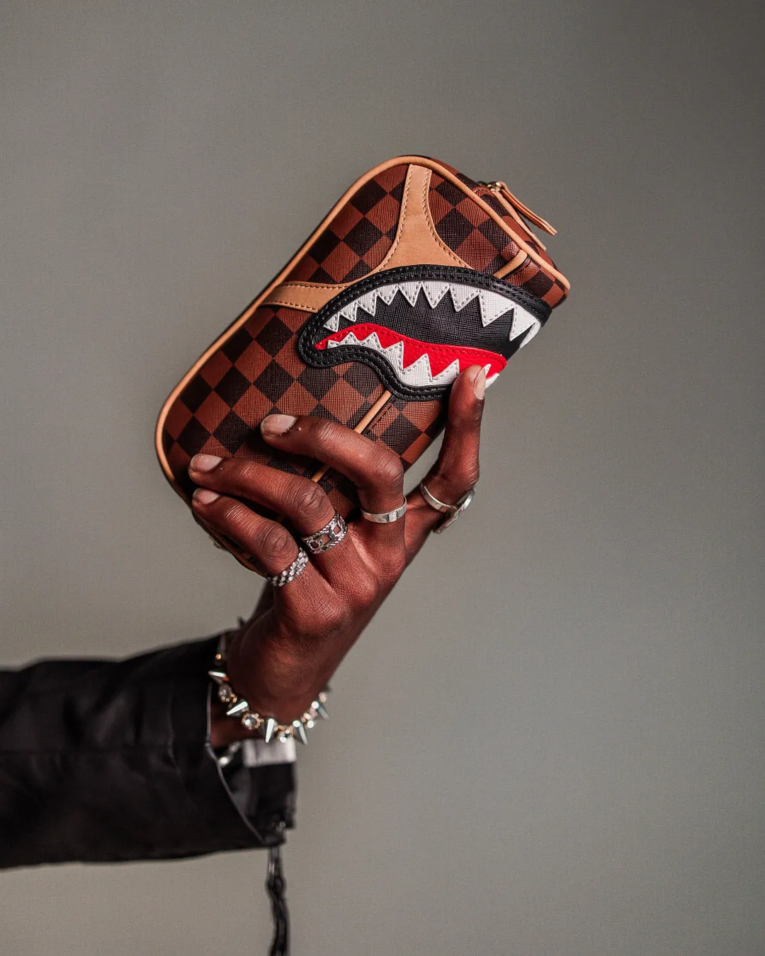 HENNYVILLE POUCH sold by Sprayground product image thumbnail 2