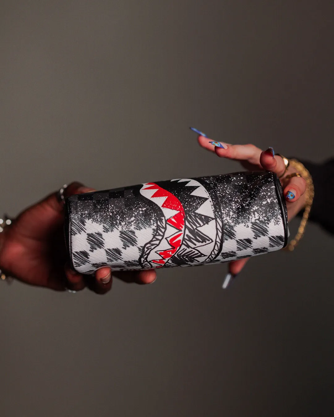 SCRIBBLE DRIBBLE CHECK POUCH sold by Sprayground product image thumbnail 2