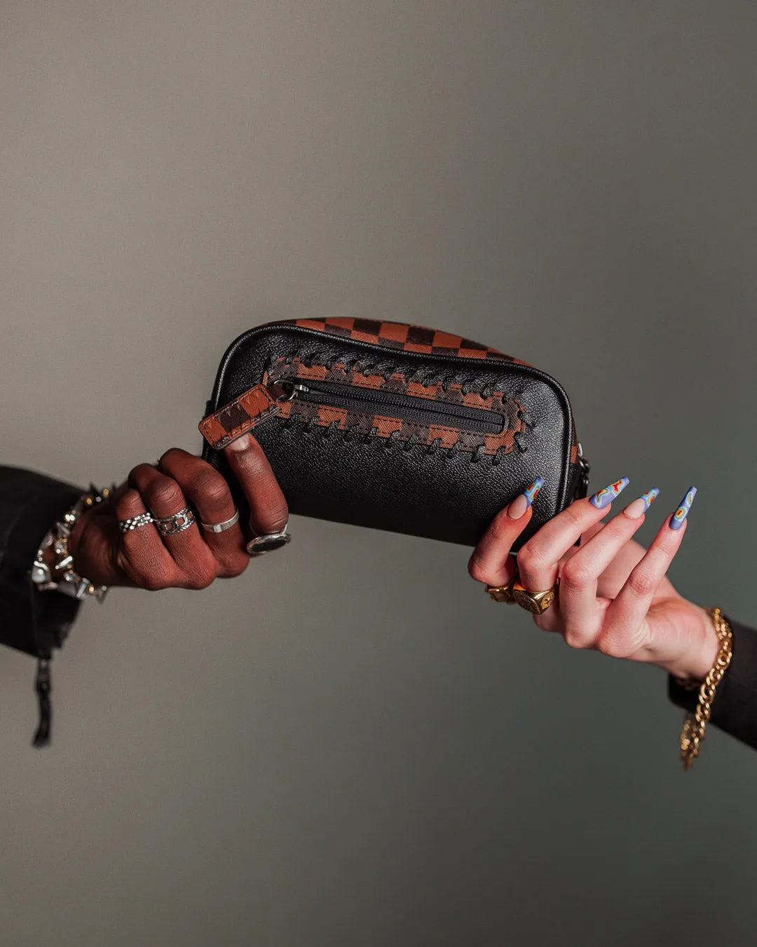 CHECKPOINT ROYALE POUCH sold by Sprayground product image thumbnail 2