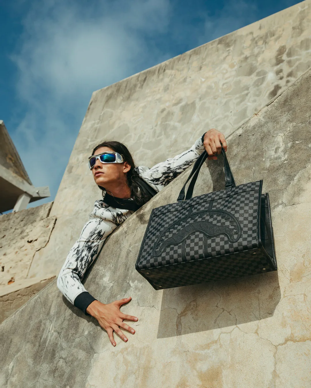 MIDNIGHT CHATEAU TORTUGA TOTE sold by Sprayground product image thumbnail 2