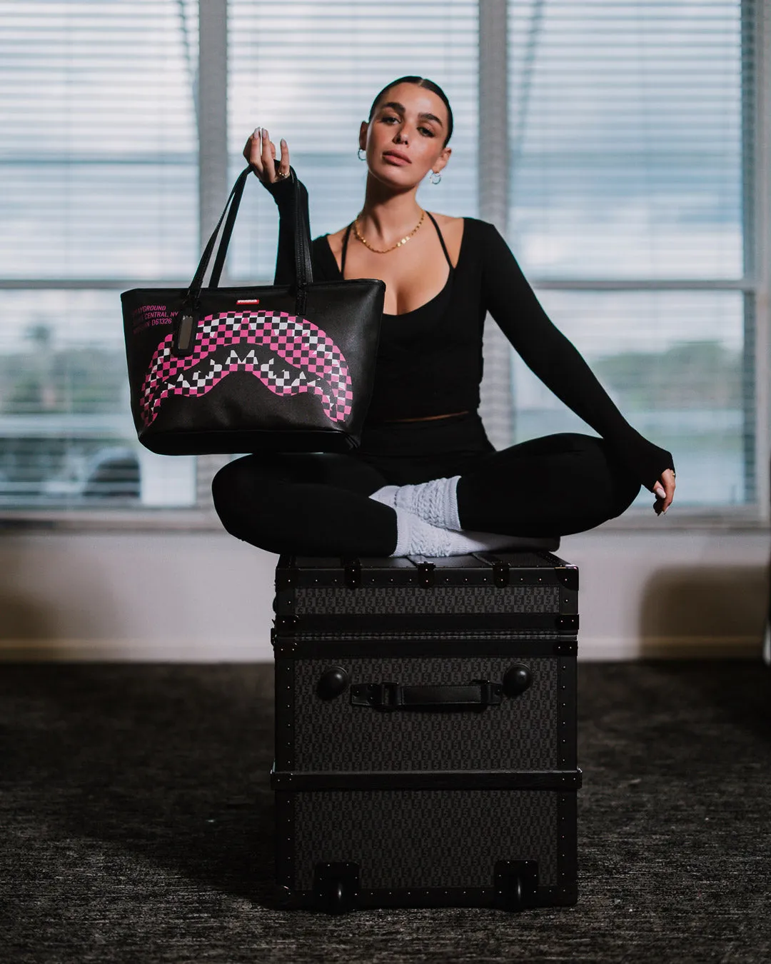 SHARK CENTRAL MIDTOWN TOTE sold by Sprayground product image thumbnail 2