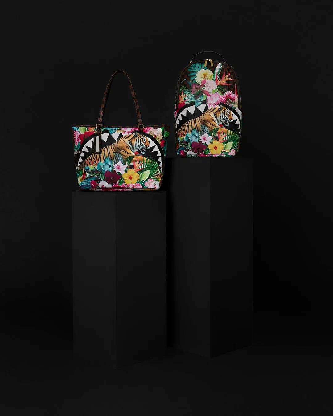 SAVAGE BLOOM BUNDLE (2 PCS) sold by Sprayground