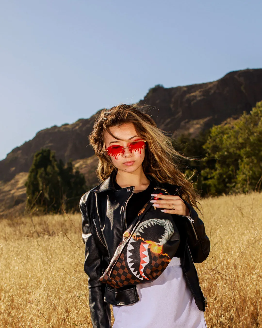 SHARKS IN PARIS UNSTOPPABLE SAVVY CROSSBODY sold by Sprayground product image thumbnail 2