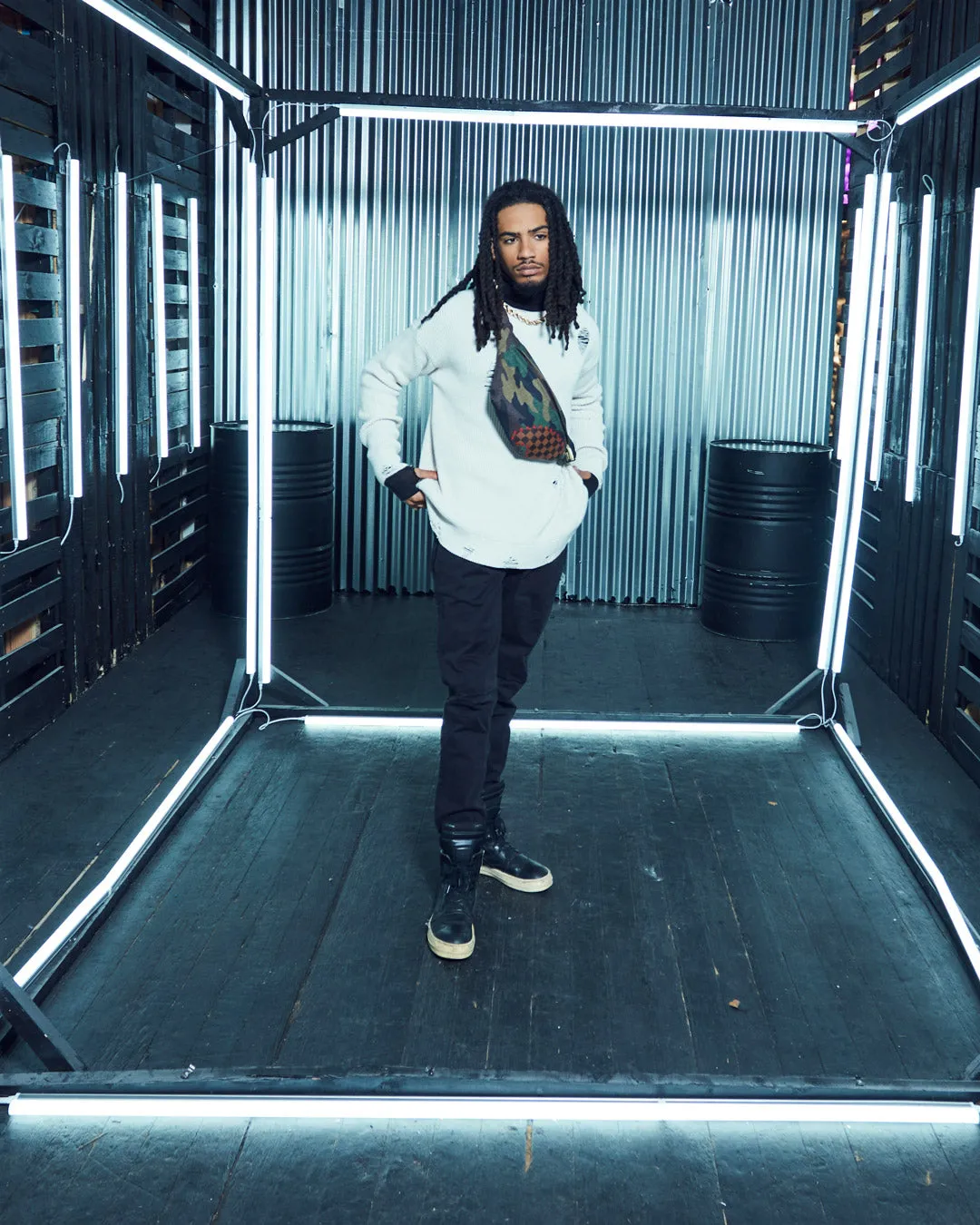 THE PARADOXX SHARK SAVVY CROSSBODY sold by Sprayground product image thumbnail 4