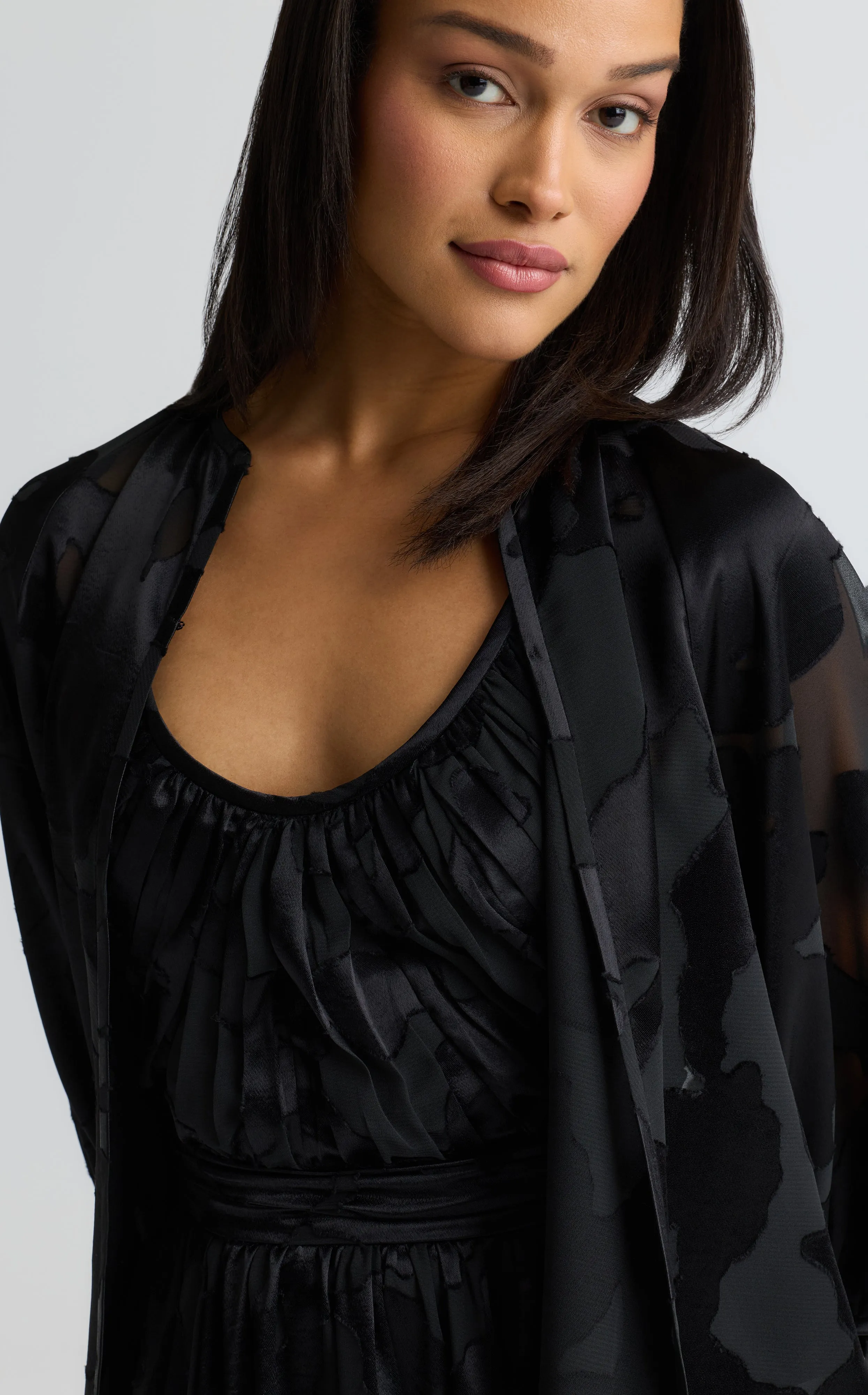 Felicity Capelet In Satin Abstract Burnout sold by St. John product image thumbnail 4