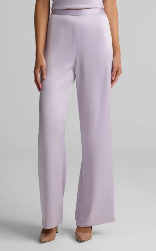Liquid Satin Elastic-Waist Pant sold by St. John