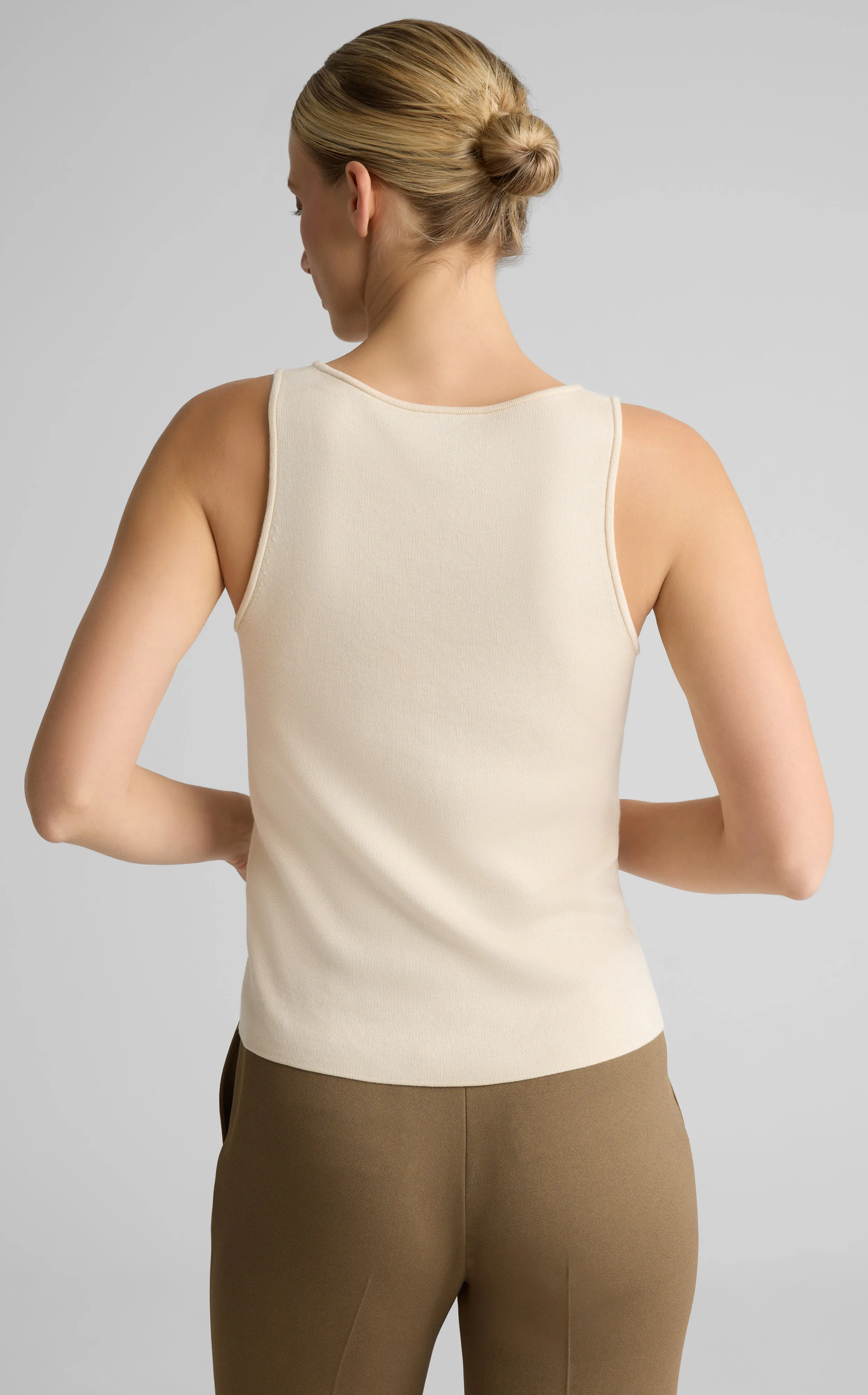 Pari Shell In Silk Cotton sold by St. John product image thumbnail 4