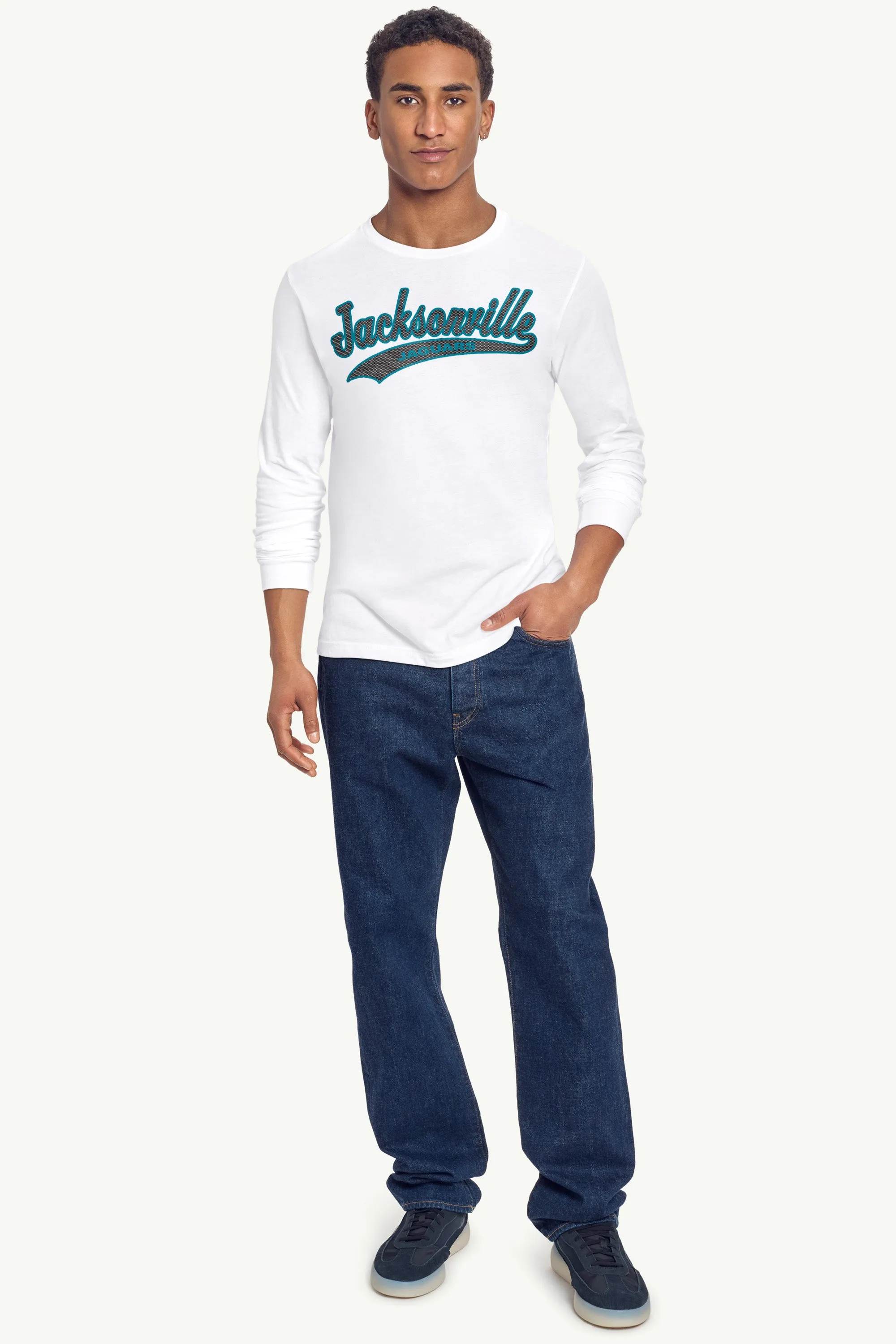 MENS JACKSONVILLE JAGUARS TAILSWEEP LONG SLEEVE T SHIRT sold by Starter product image thumbnail 3