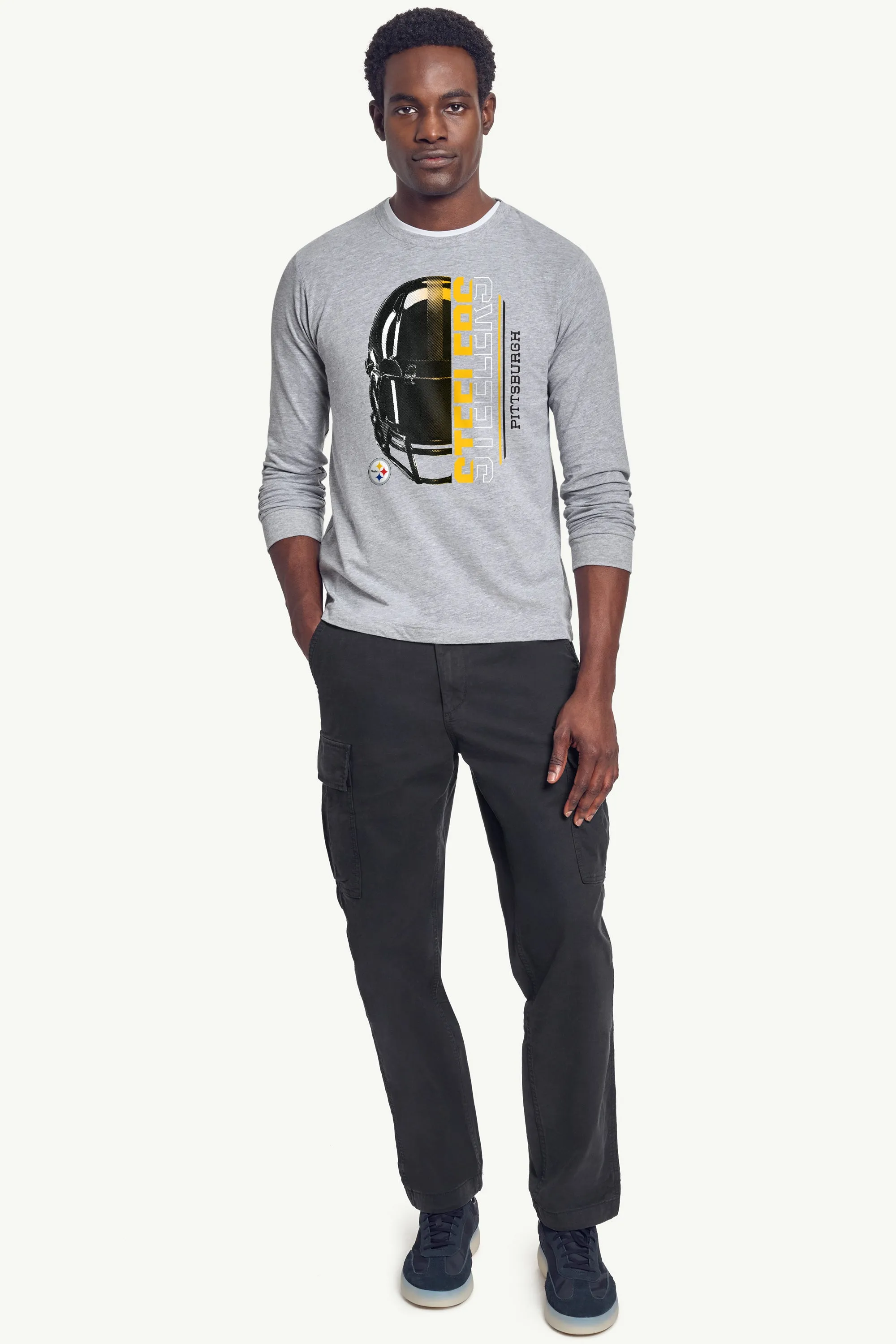 MENS PITTSBURGH STEELERS HALF HELMET LONG SLEEVE T SHIRT sold by Starter product image thumbnail 3