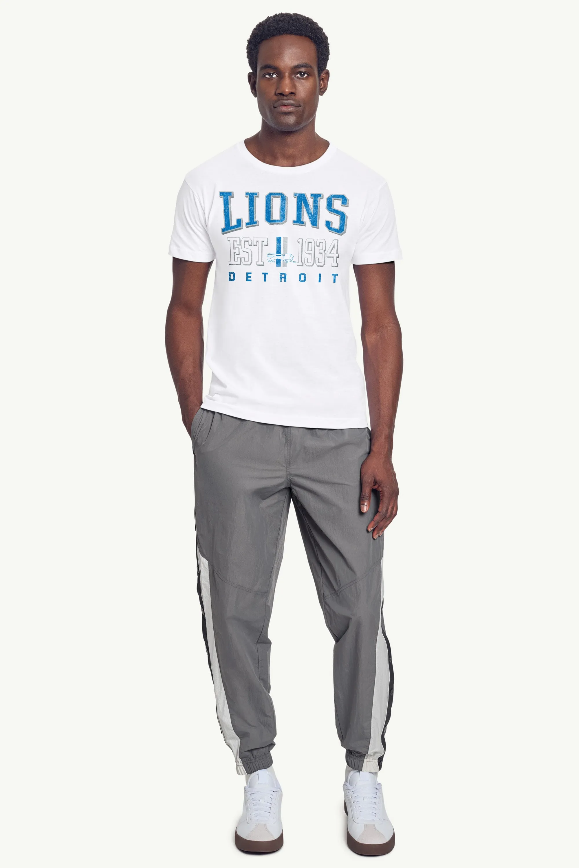 MENS DETROIT LIONS RETRO T SHIRT sold by Starter product image thumbnail 3