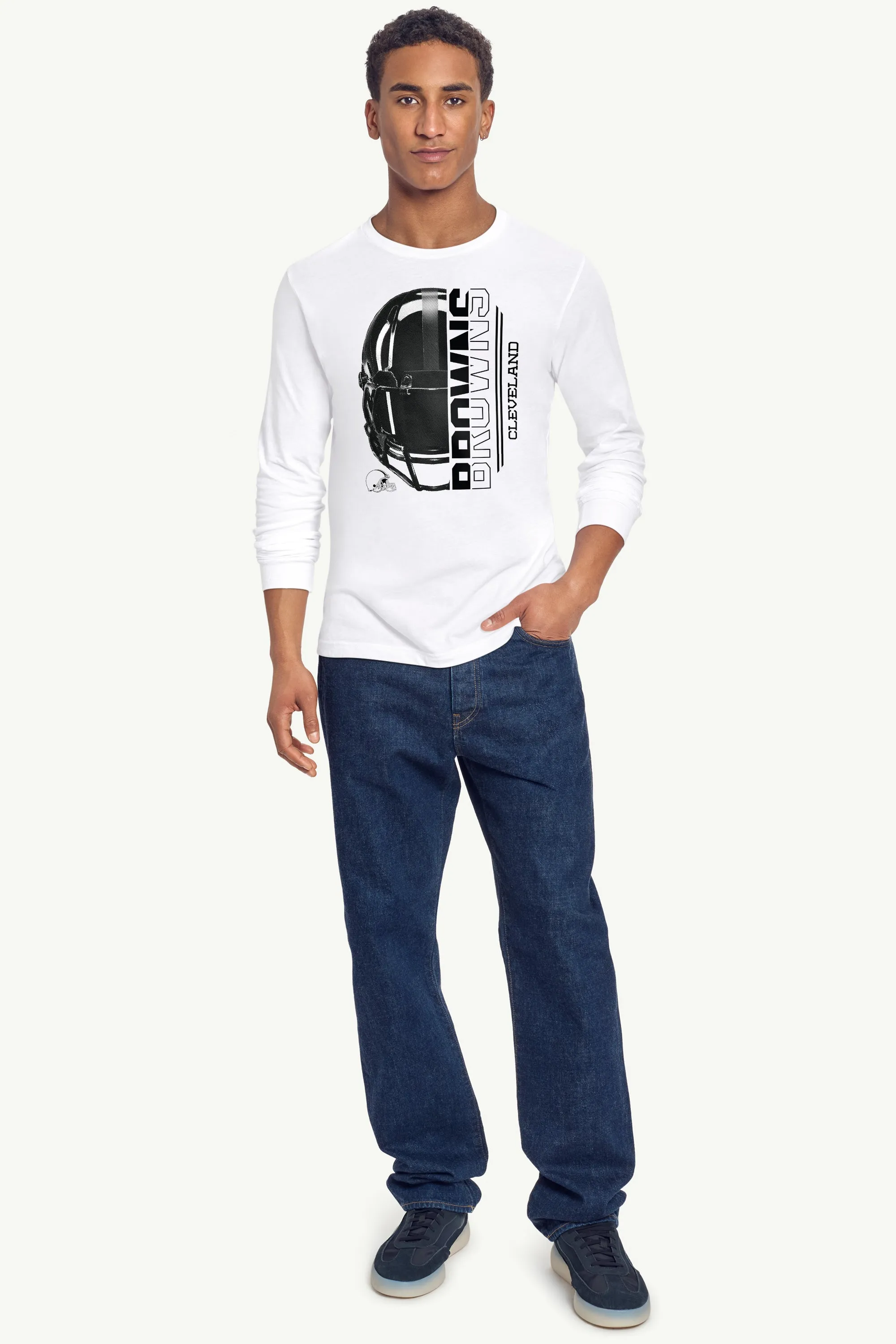 MENS CLEVELAND BROWNS HALF HELMET LONG SLEEVE T SHIRT sold by Starter product image thumbnail 3