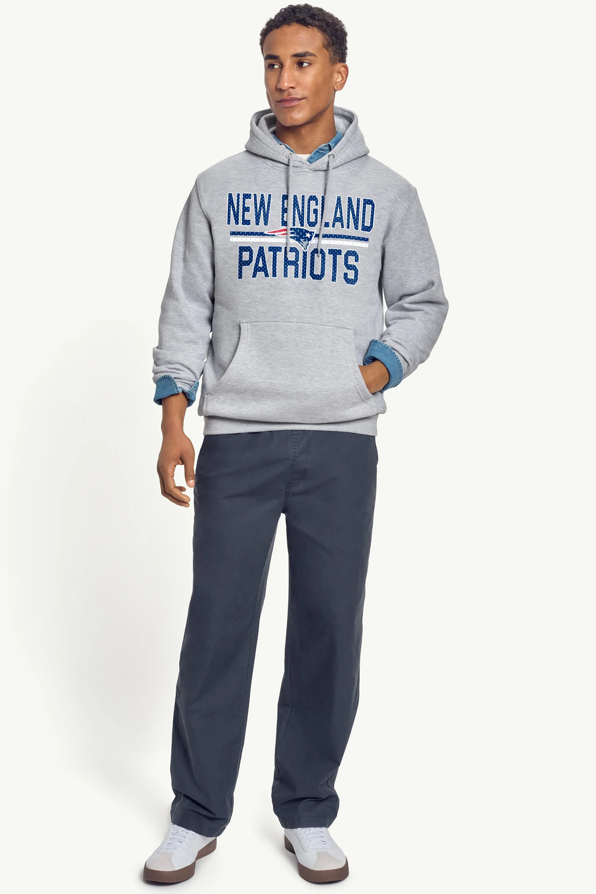 MENS NEW ENGLAND PATRIOTS MESH LOOK HOODIE sold by Starter product image thumbnail 3