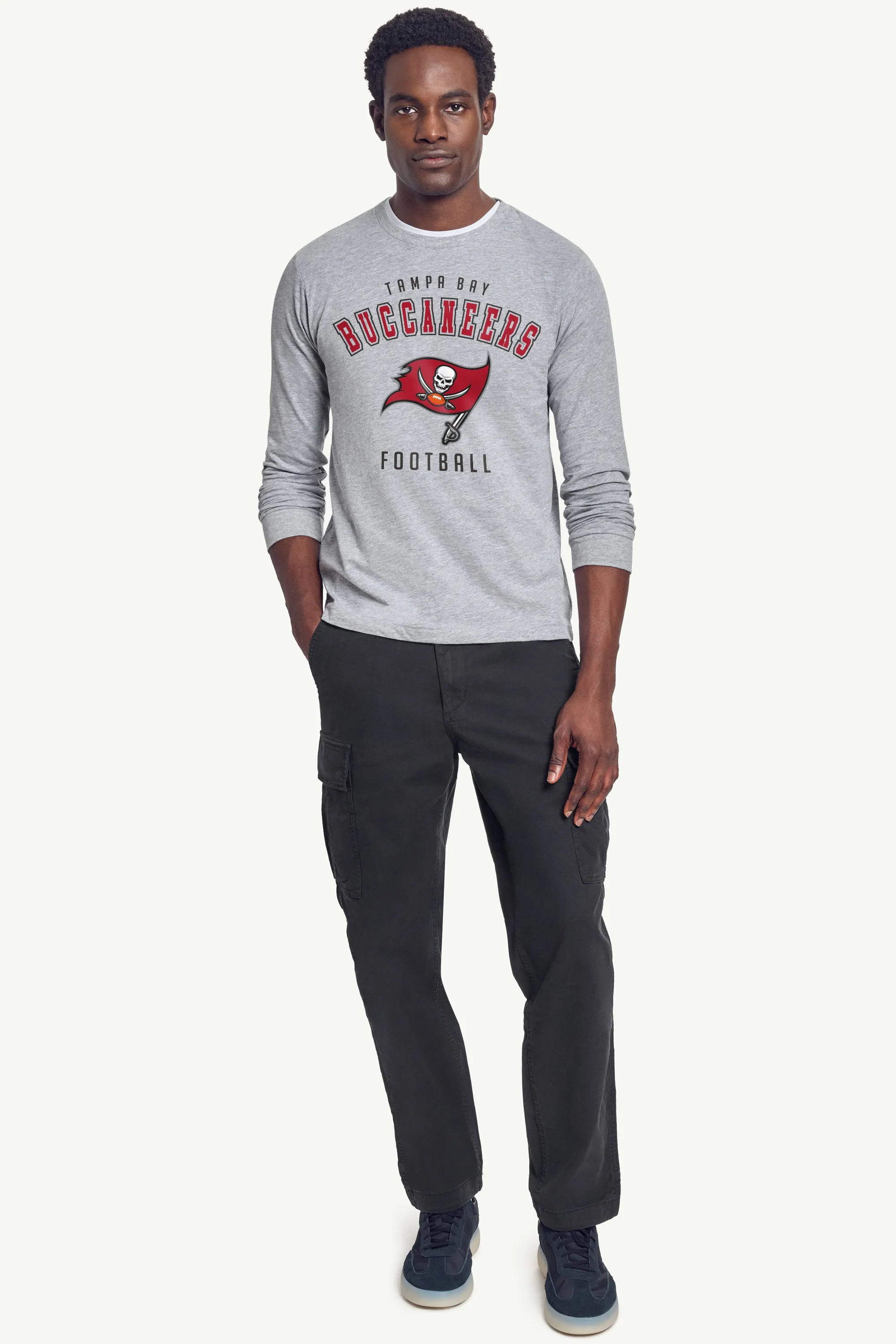 MENS TAMPA BAY BUCCANEERS LONG SLEEVE T SHIRT sold by Starter product image thumbnail 3