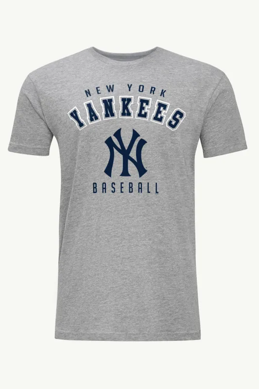 MENS NEW YORK YANKEES GRAPHIC T SHIRT sold by Starter