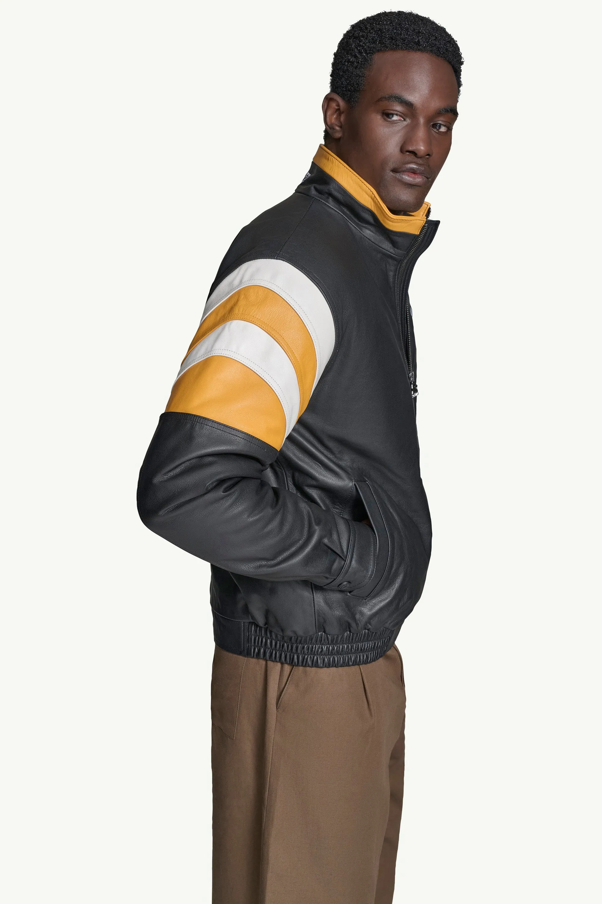 MENS PITTSBURGH STEELERS FULL ZIP LEATHER JACKET sold by Starter product image thumbnail 3
