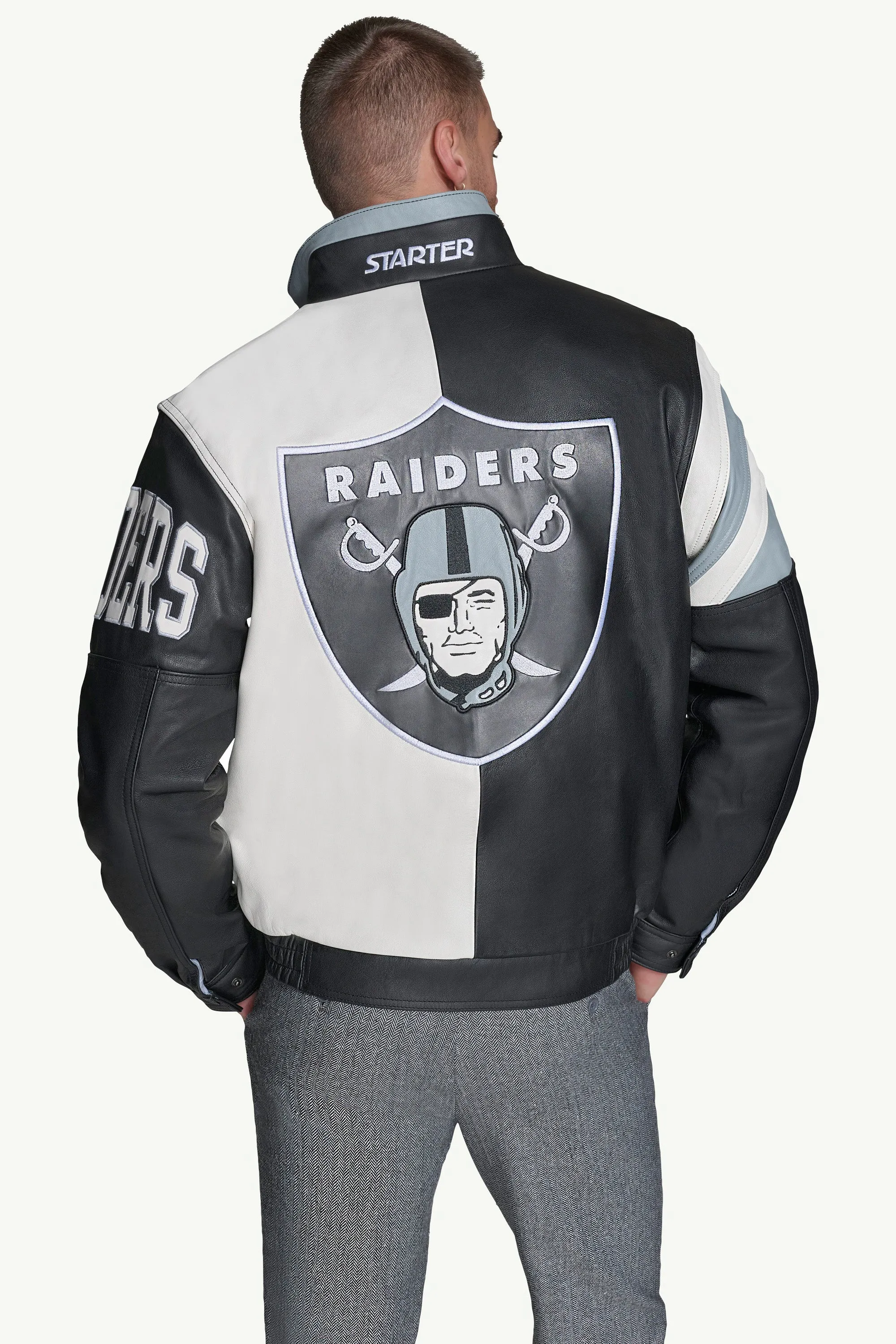 MENS LAS VEGAS RAIDERS FULL ZIP LEATHER JACKET sold by Starter product image thumbnail 2